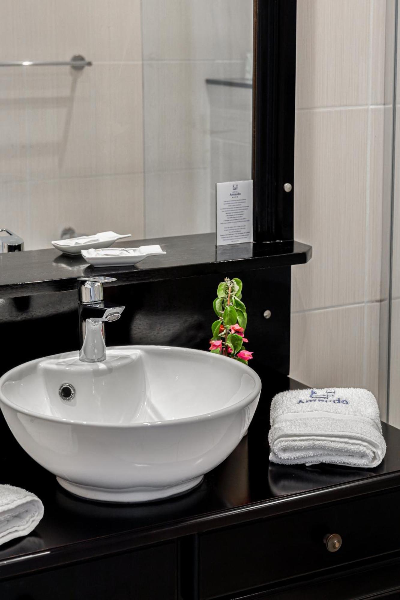 Hotel Amaudo サン・フランソワ エクステリア 写真
